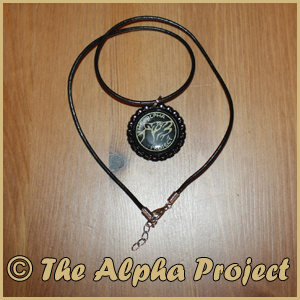 Collier "The Alpha Project"